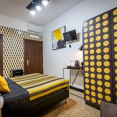 Hotel Bologna Genova