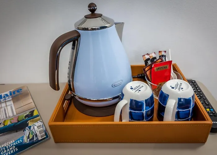 Bologna فندق جنوة