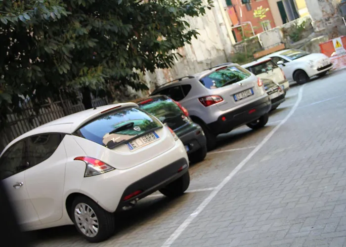 Bologna فندق جنوة